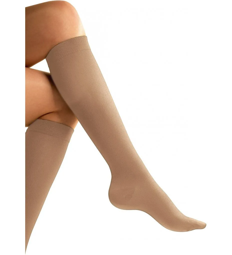 Go Travel Flight Socks Nude