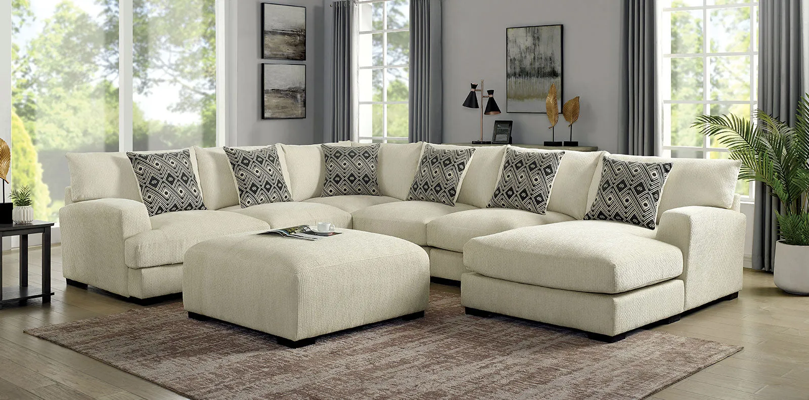 KAYLEE U-Shaped Sectional   Ottoman, Right Chaise