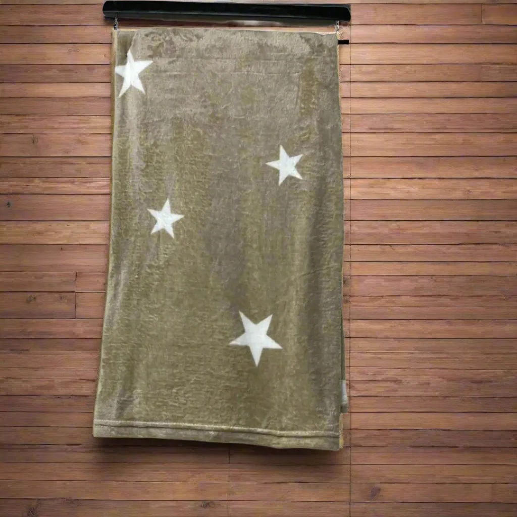 Plush throw blankets
